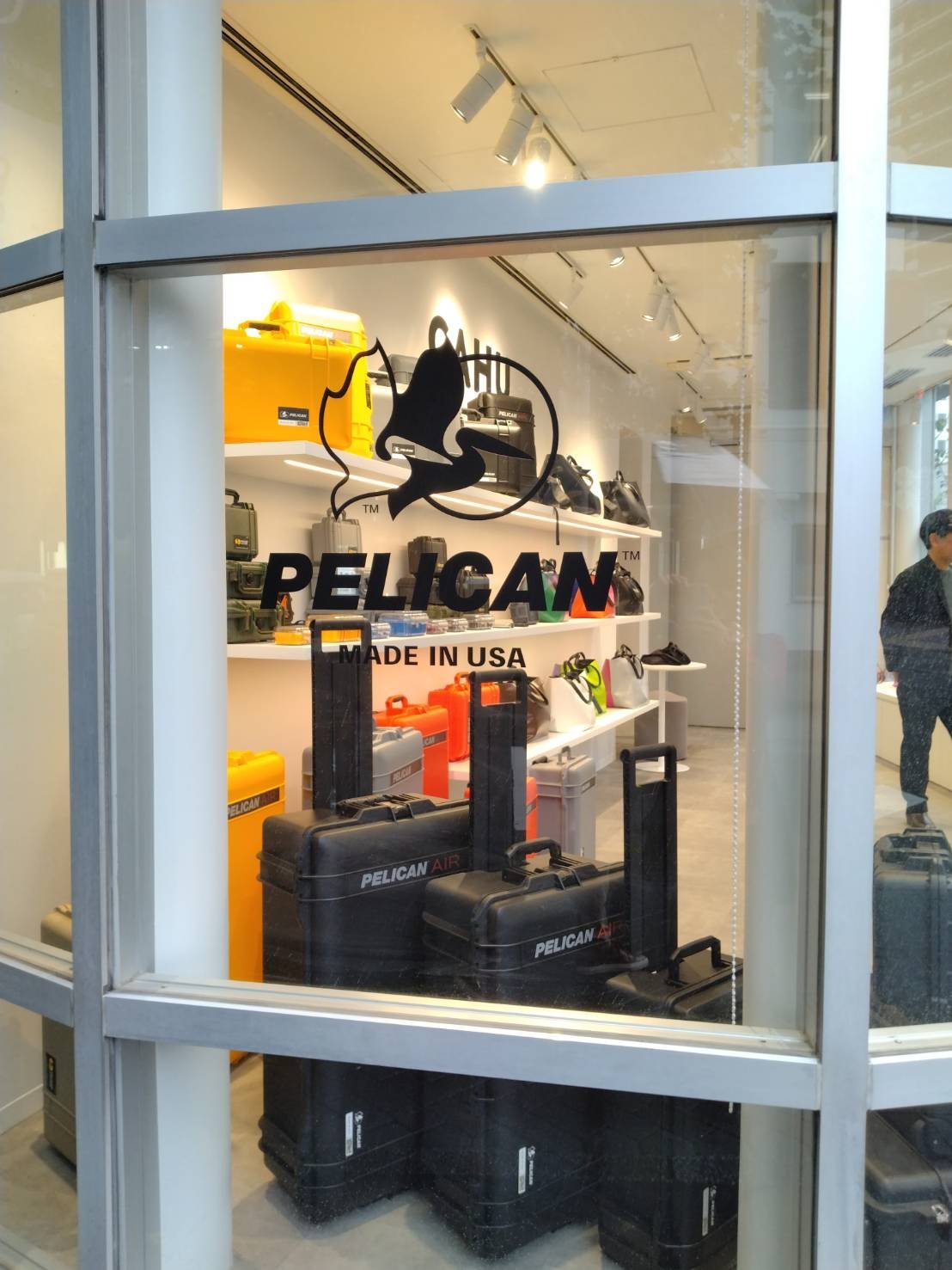 旗艦店PELICAN Ginza GalleryがOpen